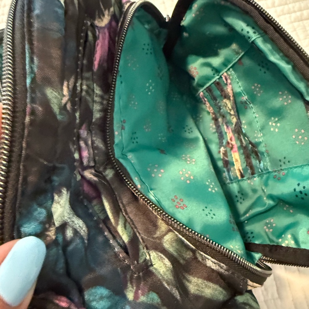 LUG Ranger crossbody NEW - Picture 4 of 9
